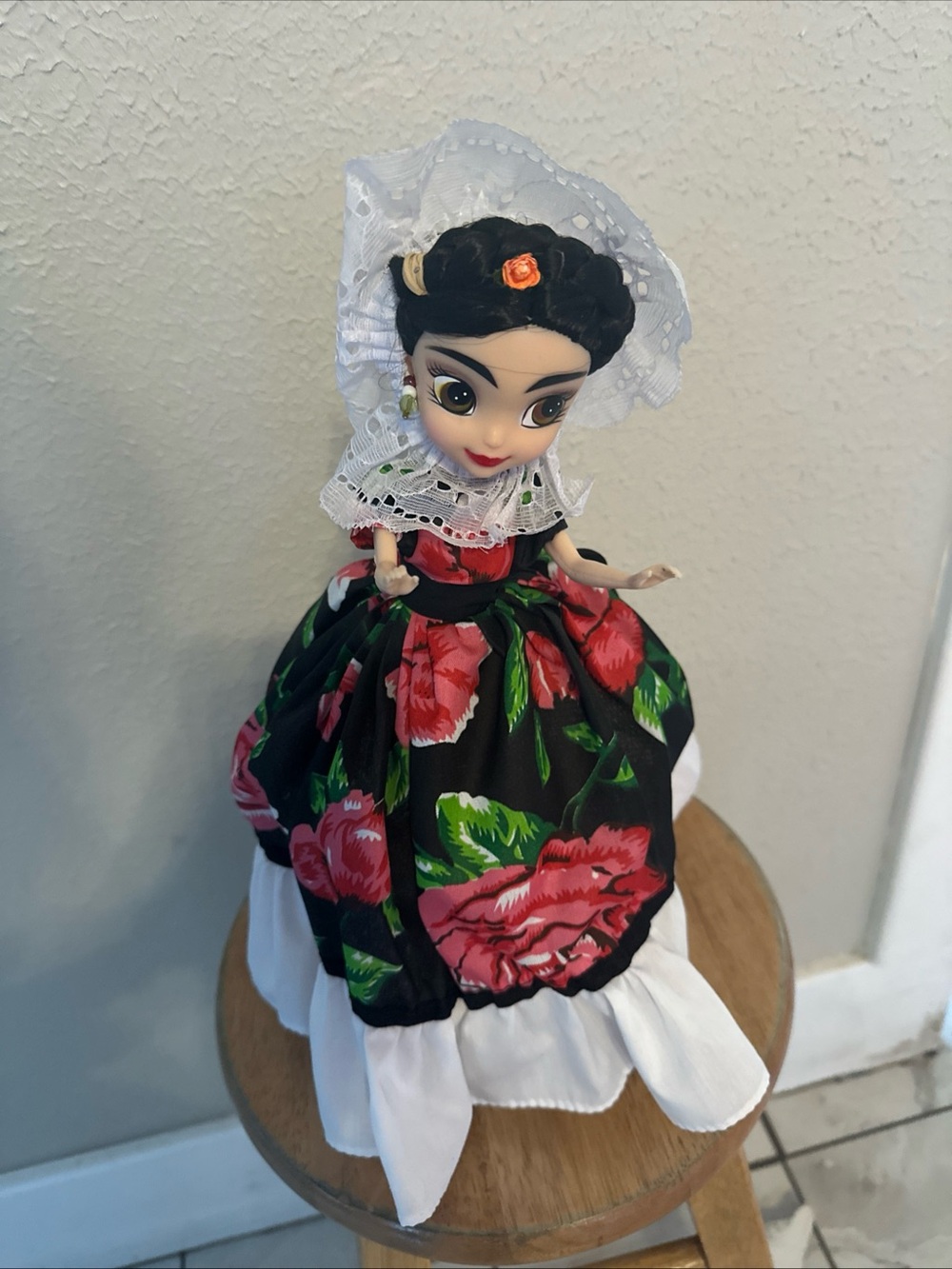 Set of 2 Frida Kahlo Mexican 13" Doll Figurine W Stand Imported Mexico State